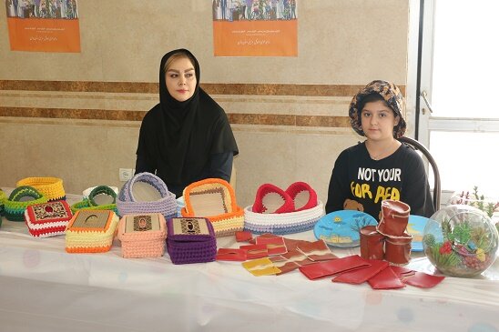 افتتاح نمایشگاه عرضه محصولات مددجویان به مناسبت هفته بهزیستی