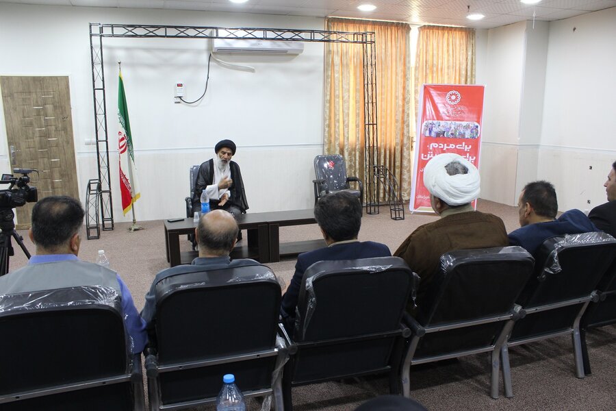 کارکنان بهزیستی با نماینده ولی فقیه در استان خوزستان دیدار کردند