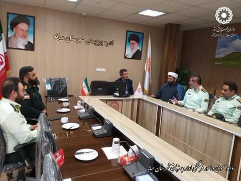 گزارش تصویری| دیدار جانشین انتظامی با رئیس بهزیستی شهرستان میانه