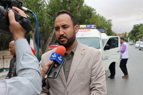 رژه خودروهای امدادی و خودروهای اورژانس اجتماعی بهزیستی استان