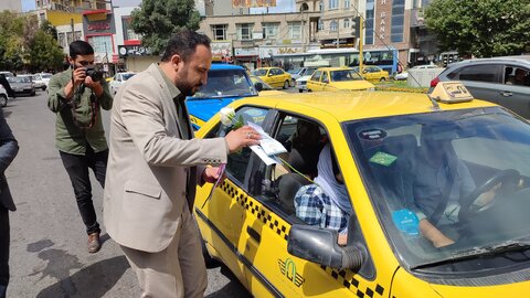 گزارش تصویری| رژه خودروهای امدادی و خودروهای اورژانس اجتماعی بهزیستی استان