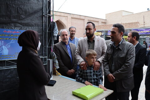 گزارش تصویری| برپایی نمایشگاه توانمندی جامعه هدف بهزیستی