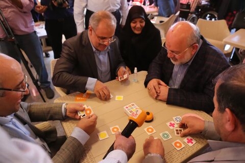 پارت اول| گزارش تصویری|   جشنواره بازی های فکری رومیزی ویژه خانه های نگهداری بهزیستی استان البرز برگزار شد