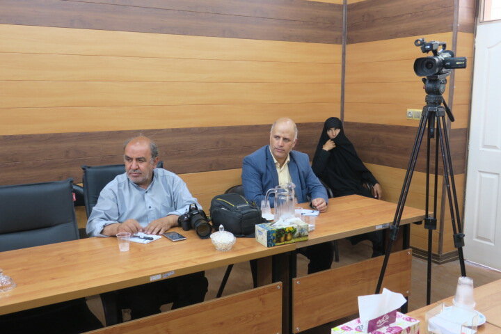 گلپایگان| نشست خبری سرپرست اداره بهزیستی شهرستان با اصحاب رسانه