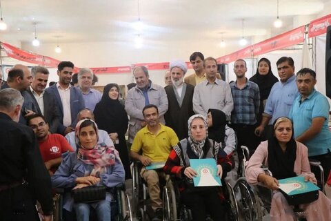 در رسانه| افتتاح نمایشگاه توانمندی‌های هنرمندان دارای معلولیت در تبریز