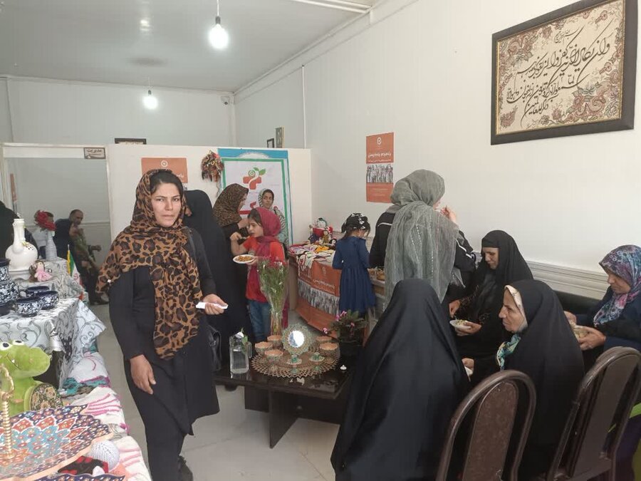 اسدآباد |برگزاری نمایشگاه صنایع دستی افراد تحت پوشش بهزیستی