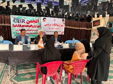 گزارش تصویری|میز ارتباطات مردمی با حضور مدیرکل و شورای معاونین بهزیستی فارس در محله سعدی در ششمین روز از هفته بهزیستی