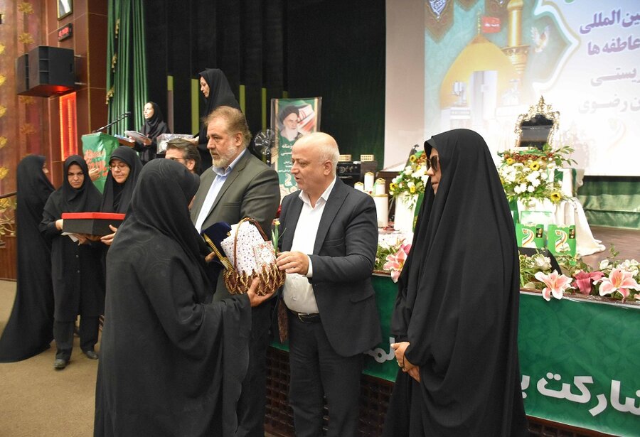 اهدا ۵۰ سری جهیزیه به مددجویان تحت پوشش بهزیستی خراسان رضوی