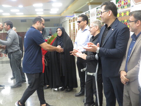 گزارش تصویری /ِمراسم استقبال از قهرمانان پارالمپیک در بوشهر برگزار شد