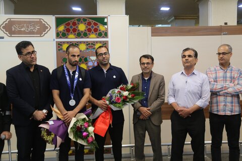 در رسانه| استقبال از پارالمپیکی‌های بوشهری در فرودگاه بوشهر