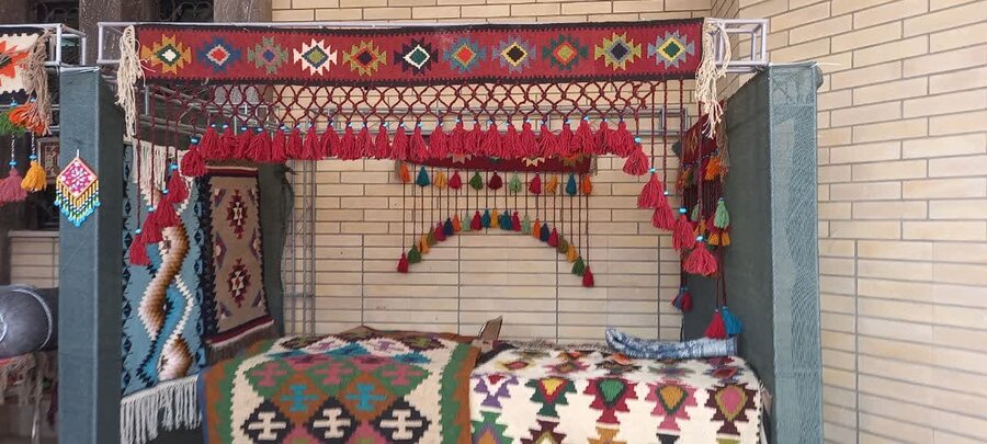 لنجان| آیین افتتاح و بهره برداری از طرح های اشتغال و مسکن مددجویی