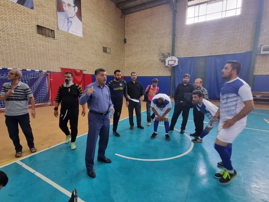 هفته دوم مسابقات فوتسال چهارجانبه کارکنان بهزیستی استان برگزار شد