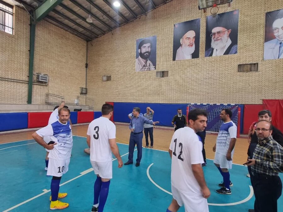 هفته دوم مسابقات فوتسال چهارجانبه کارکنان بهزیستی استان برگزار شد