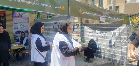 گزارش تصویری | استقرار تیم‌های اورژانس اجتماعی ایلام در  حاشیه ایین عزاداری  تاسوعای حسینی