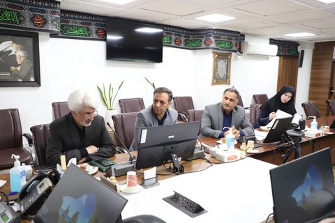 نشست مشترک مدیرکل  بهزیستی فارس و رییس دانشگاه علوم پزشکی شیراز، با محوریت پیگیری برای ساماندهی ارایه خدمات درمانی به کودکان کار خیابان