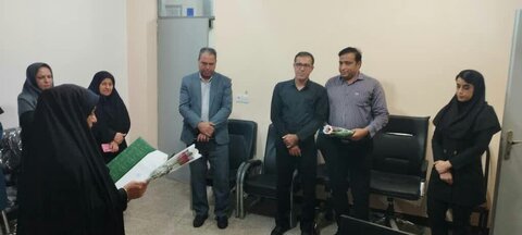 شهرستان بوشهر | مراسم تکریم و معارفه سرپرست جدید مرکز تامین و توسعه خدمات بهزیستی شهید میگلی نژاد برگزار شد.