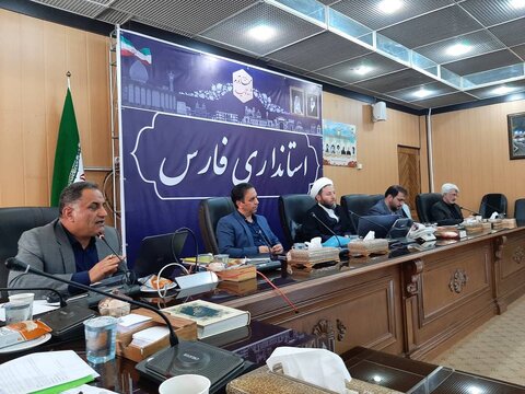 گزارش تصویری|دومین نشست فصلی ساماندهی کودکان کار خیابان با حضور حجه الاسلام میر ملکی رئیس کار گروه علمی و عملی کودکان کار خیابان وزارت کشور  و اعضا کمیته ساماندهی استان در سالن شهید سلیمانی استانداری فارس