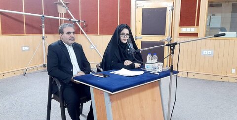 حضور روسای بهزیستی شهرستانهای آبادان و خرمشهر در برنامه زنده رادیویی