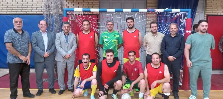 قهرمانی ستاد در مسابقات فوتسال کارکنان بهزیستی استان