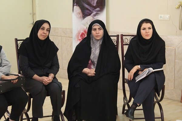 شهرضا| بررسی چالشها و راهکارهای ارتقاء کمی و کیفی طرح مانا