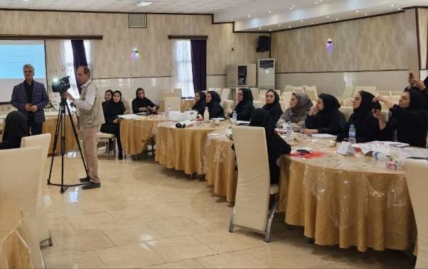 کاشان| برپایی کارگاه آموزشی تسهیلگران پیشگیری از معلولیتهای دوران سالمندی