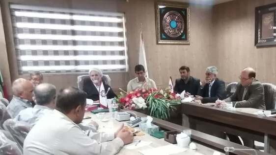 نجفآباد| برگزاری جلسه هم اندیشی و هماهنگی در خیریه قمر بنی هاشم(ع)