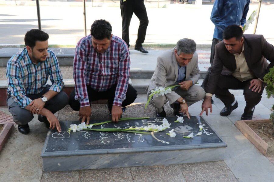 تجدید میثاق بهزیستی با آرمانهای امام (ره)و شهدا