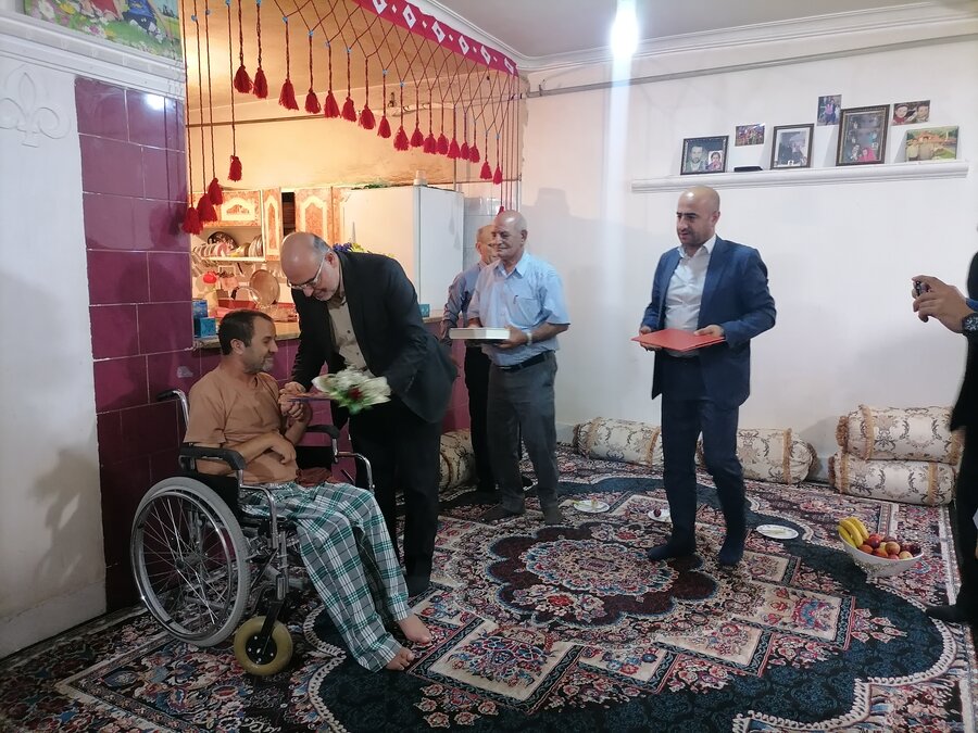 تجلیل از بازنشسته شاخص بهزیستی استان با حضور مدیر صندوق بازنشستگی کشوری استان
