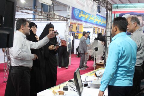 حضور بهزیستی خوزستان در نمایشگاه هفته دولت