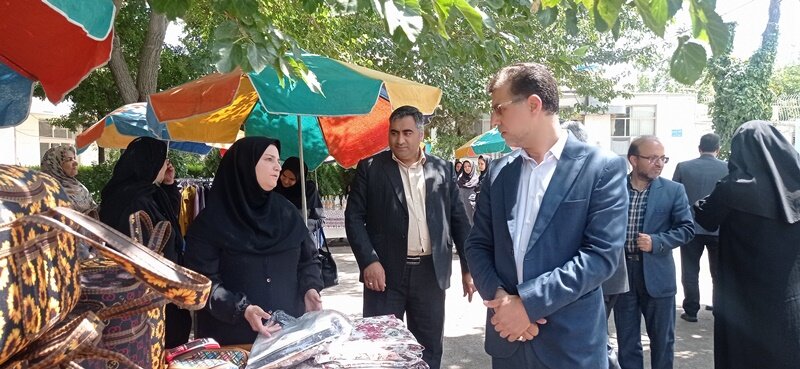 اصفهان| برگزاری نمایشگاه دستاوردهای توانمندی مددجویان بهزیستی شهرستان
