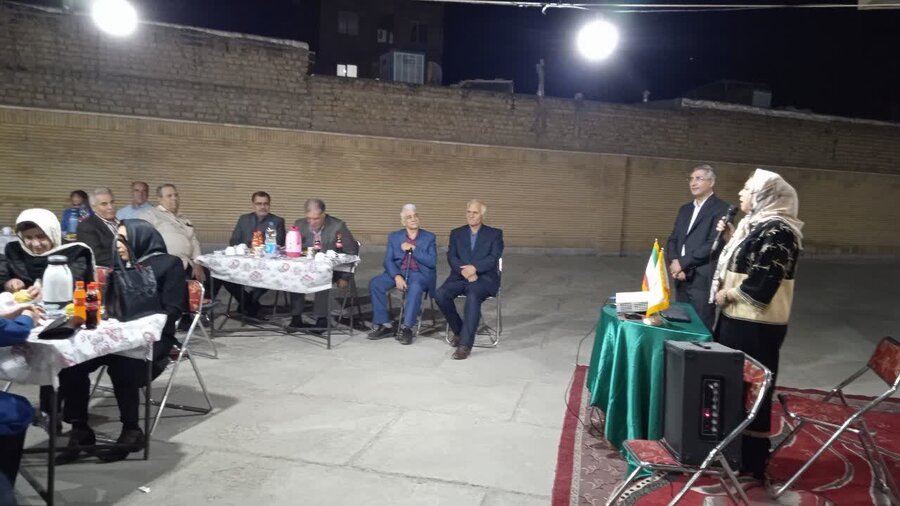 تقدیر از بازنشستگان بهزیستی شیروان