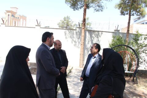 گزارش تصویری | بازدید معاون سیاسی و امنیتی استان از مرکز مداخله در بحران های اجتماعی