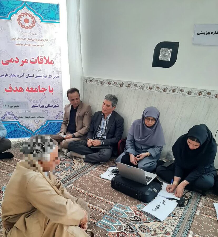 برپایی میز خدمت بهزیستی در شهرستان پیرانشهر