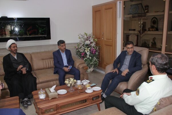 دیدار مدیرکل بهزیستی و فرمانده نیروی انتظامی استان