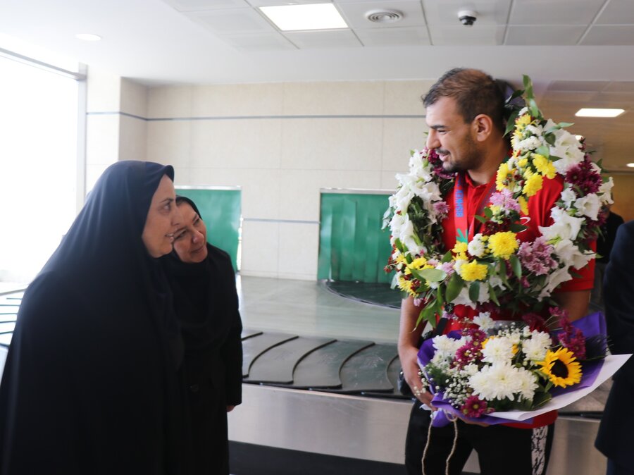 مراسم استقبال از علی شکیبازاده قهرمان کشتی جهان در ارومیه