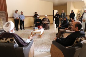 نماینده ولی فقیه در استان از اولین موسسه خیریه نگهداری از فرزندان تحت حمایت سازمان بهزیستی در حاجی آباد بازدید کرد