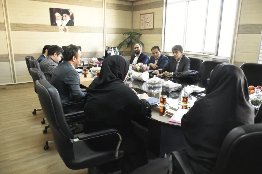 نشست مشورتی