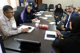 برگزاری نشست تخصصی مدیرکل بهزیستی هرمزگان با کارشناسان حوزه توانبخشی