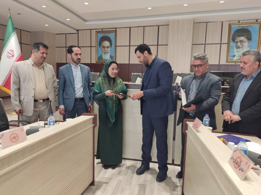 اراز قلی بیری سرپرست اداره بهزیستی مراوه تپه شد.