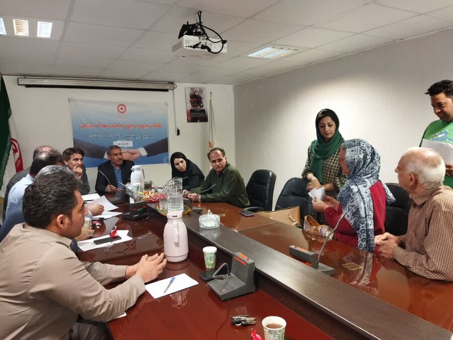 ملاقات مردمی مدیر کل بهزیستی استان کردستان با جامعه هدف