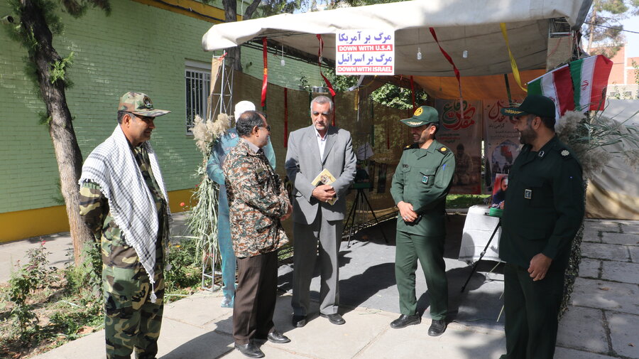 هفته دفاع مقدس گرامیباد