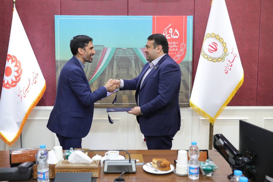 Signing a MOU between SWO and Bank Melli Iran Signing a MOU between SWO and Bank Melli Iran