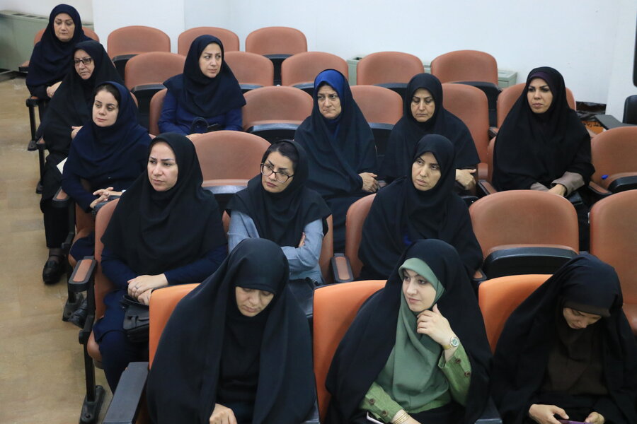 برگزاری همایش گرامیداشت هفته دفاع مقدس در بهزیستی گیلان