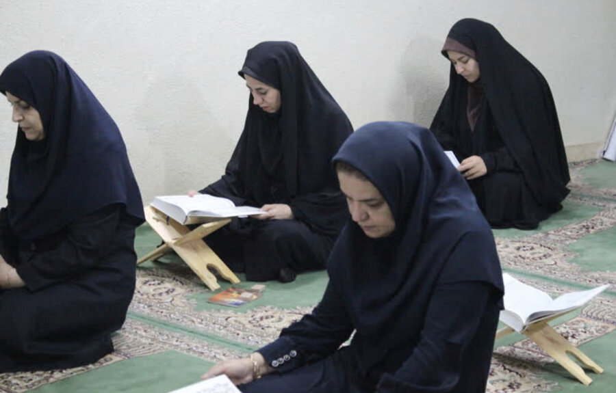 مراسم پرفیض قرائت زیارت عاشورا در بهزیستی استان البرز برگزار شد