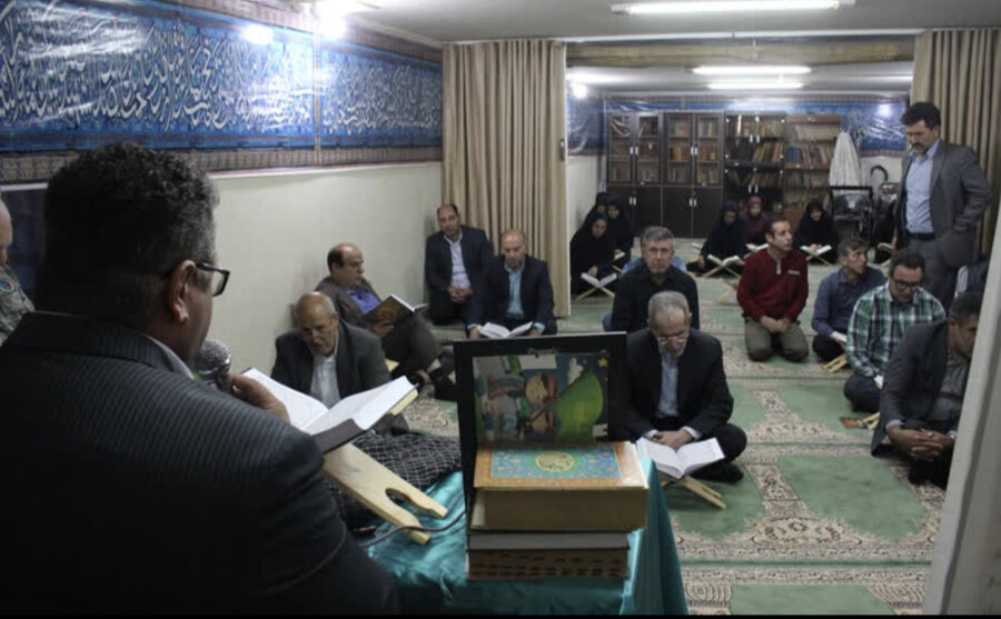 مراسم پرفیض قرائت زیارت عاشورا در بهزیستی استان البرز برگزار شد