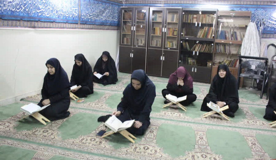 مراسم پرفیض قرائت زیارت عاشورا در بهزیستی استان البرز برگزار شد