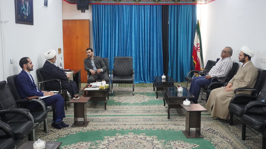 سرپرست بهزیستی گلستان با امام جمعه گنبدکاووس دیدار کرد.