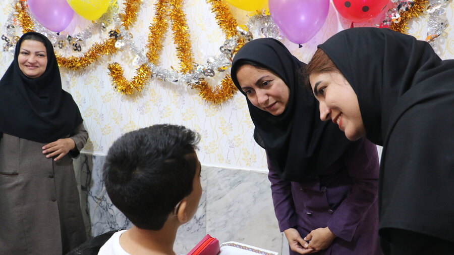 بازدید از مرکز روزانه توانبخشی عاطفه