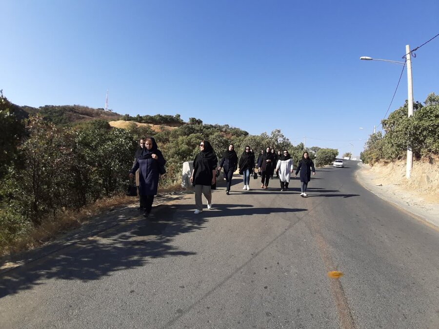 مریوان - همایش پیاده روی صبحگاهی به مناسبت هفته دفاع مقدس