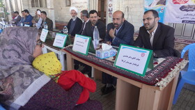 نشست صمیمی مدیر کل دفتر توسعه و نظارت برمراکز غیر دولتی  سازمان بهزیستی کشور با جامعه هدف در محلات کم برخوردار
